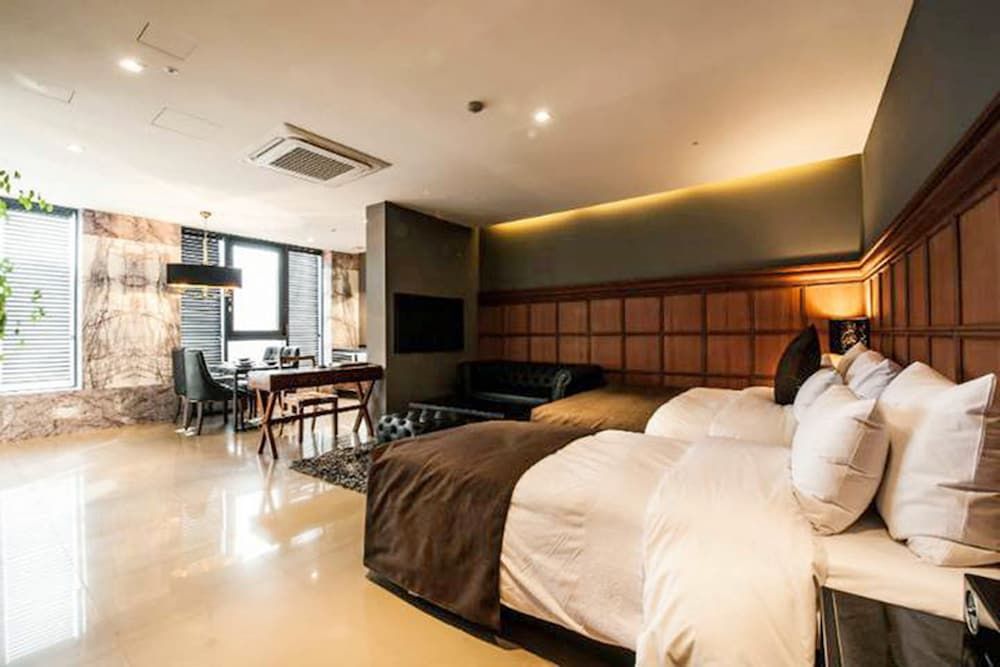 undefined SR Hotel Sadang