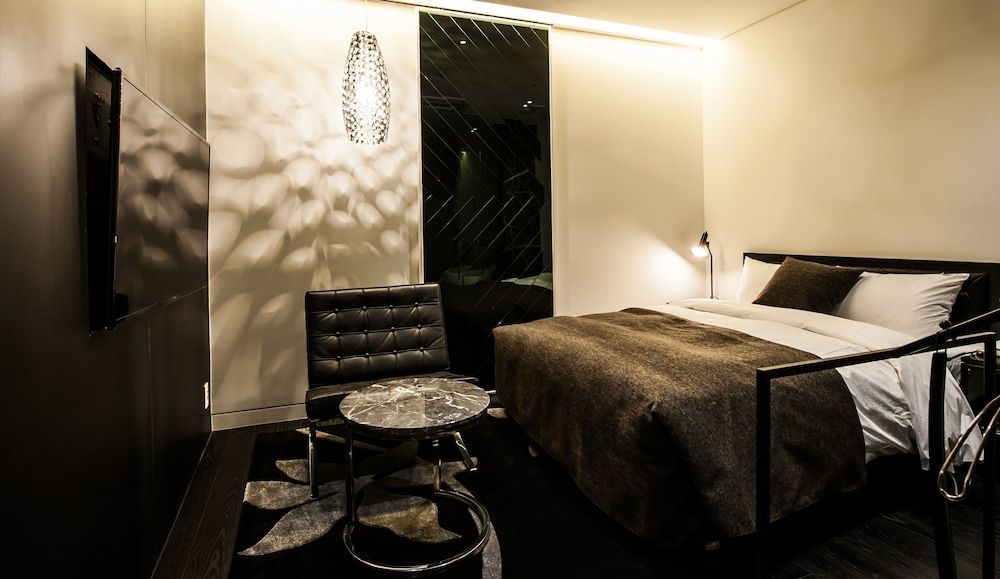 undefined SR Hotel Sadang 5