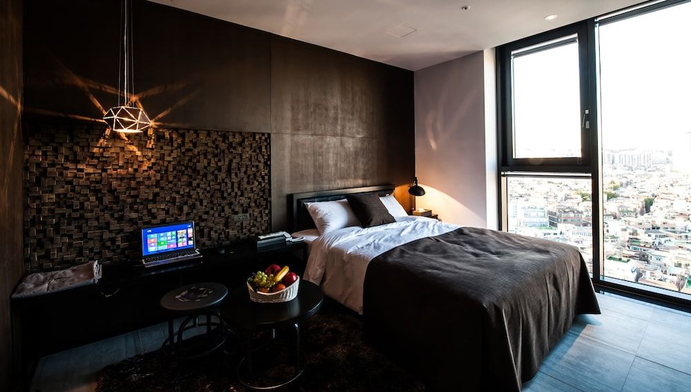 undefined SR Hotel Sadang 8