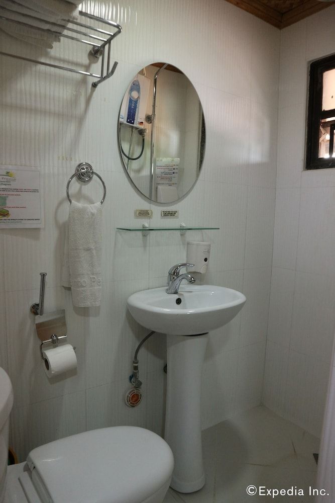 Puerto Pension Deluxe Double or Twin Room 18