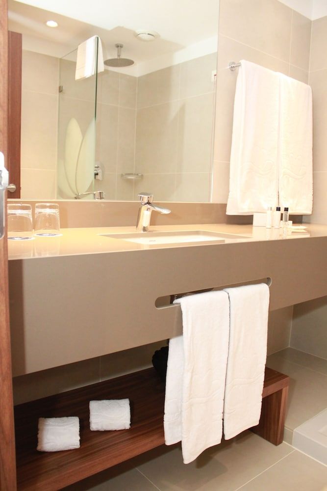 Smy Lisboa Superior Double Room 6