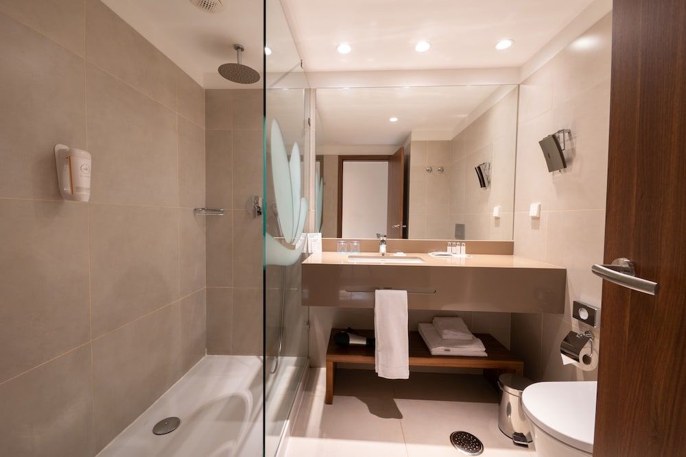 Smy Lisboa Superior Double Room 9