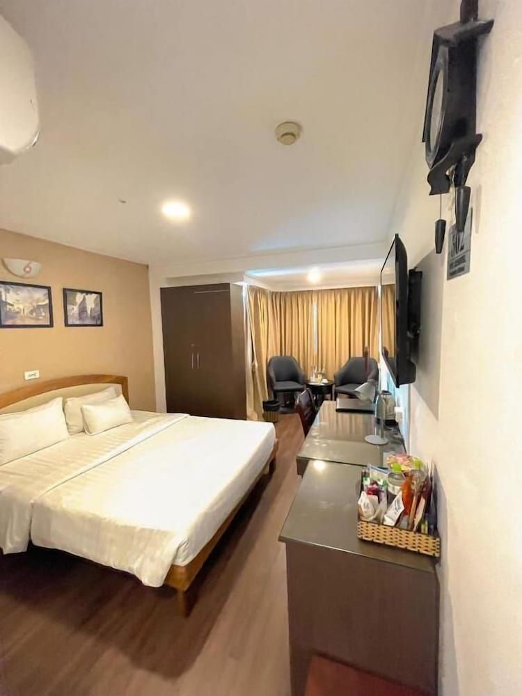 undefined A25 Hotel - 251 Hai Ba Trung HCM 4