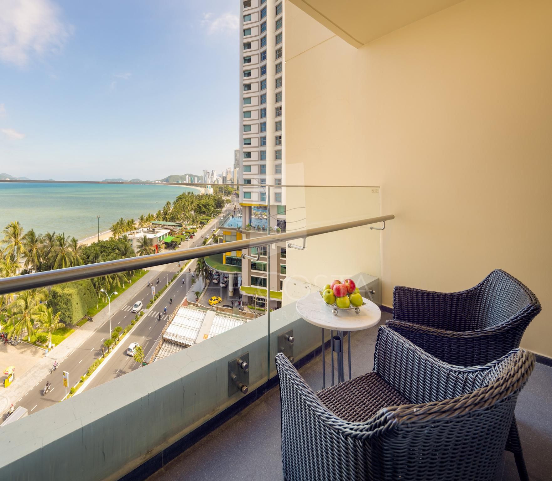 1 Bedroom Suite