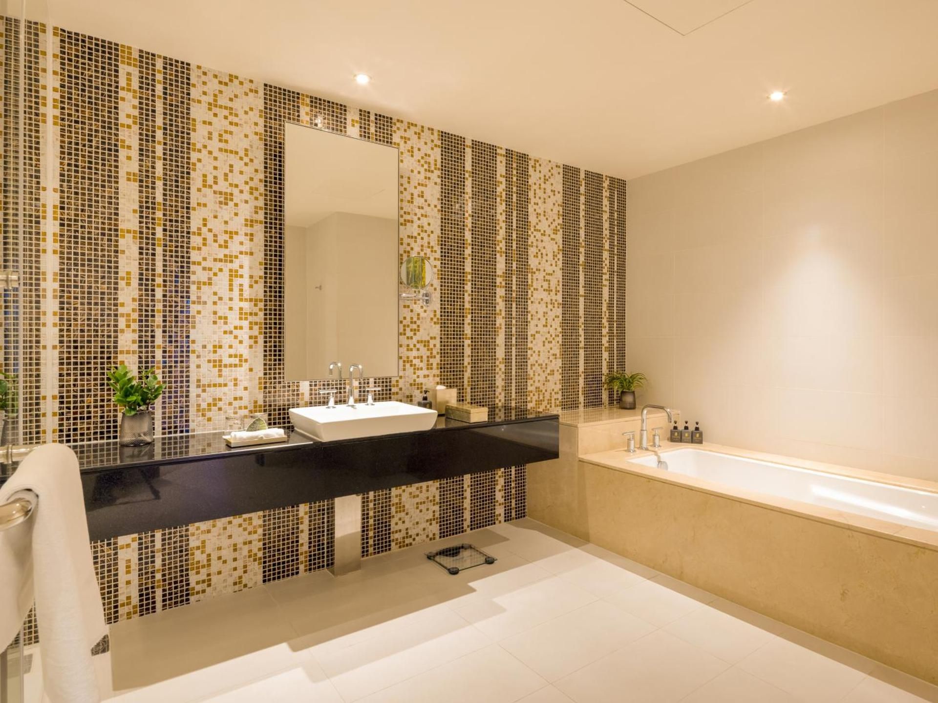 2 Bedroom Premier Suite