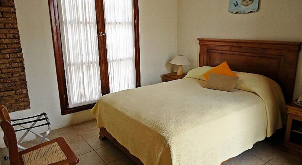 Suite, 1 King Bed
