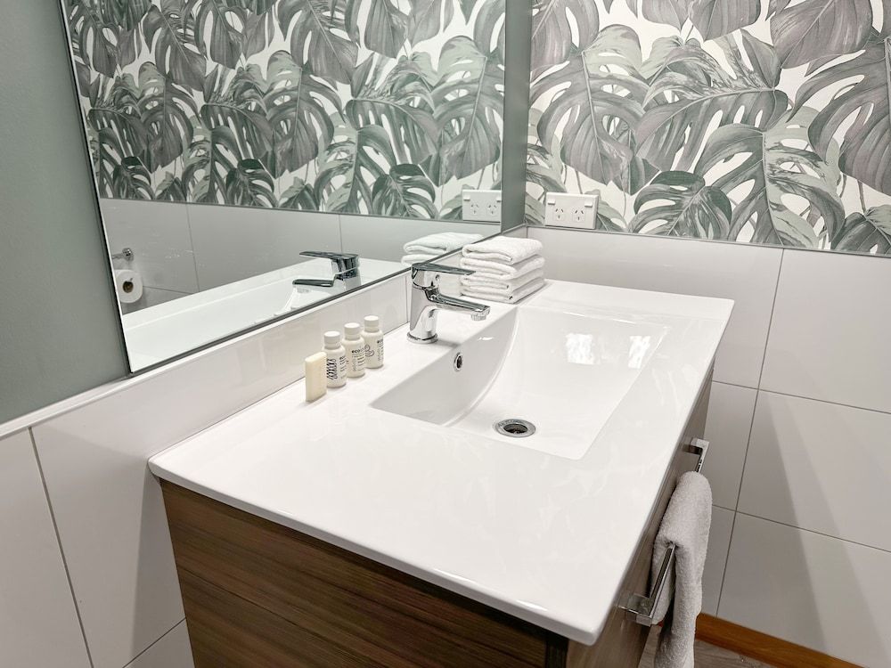 Silverstream Retreat Stonewall 200 9