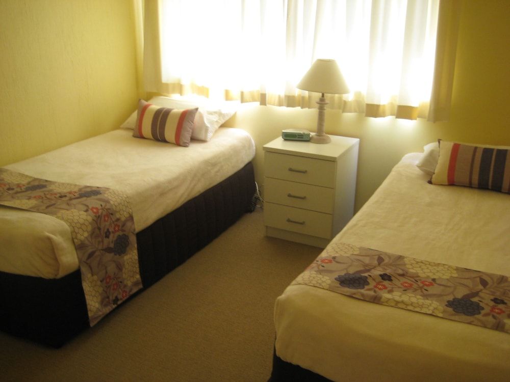 House, 2 Bedrooms