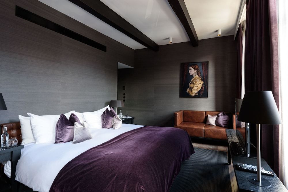 undefined Canal House 2