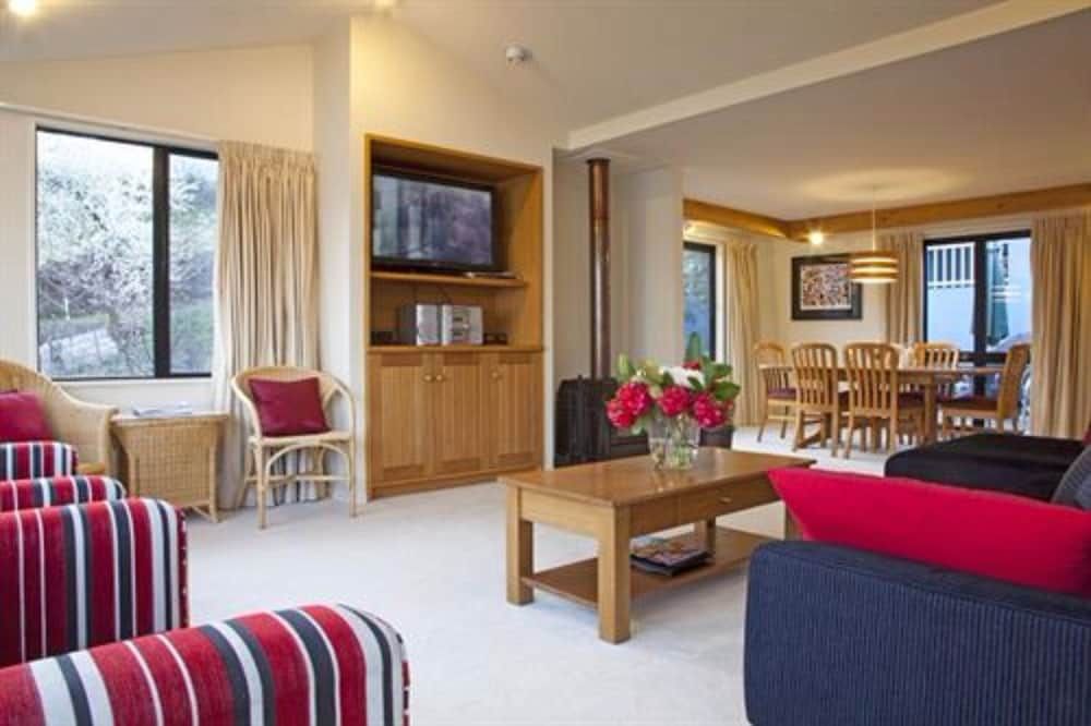 Spinnaker Bay Apartments Apartment, 2 Bedrooms, Lake View 9