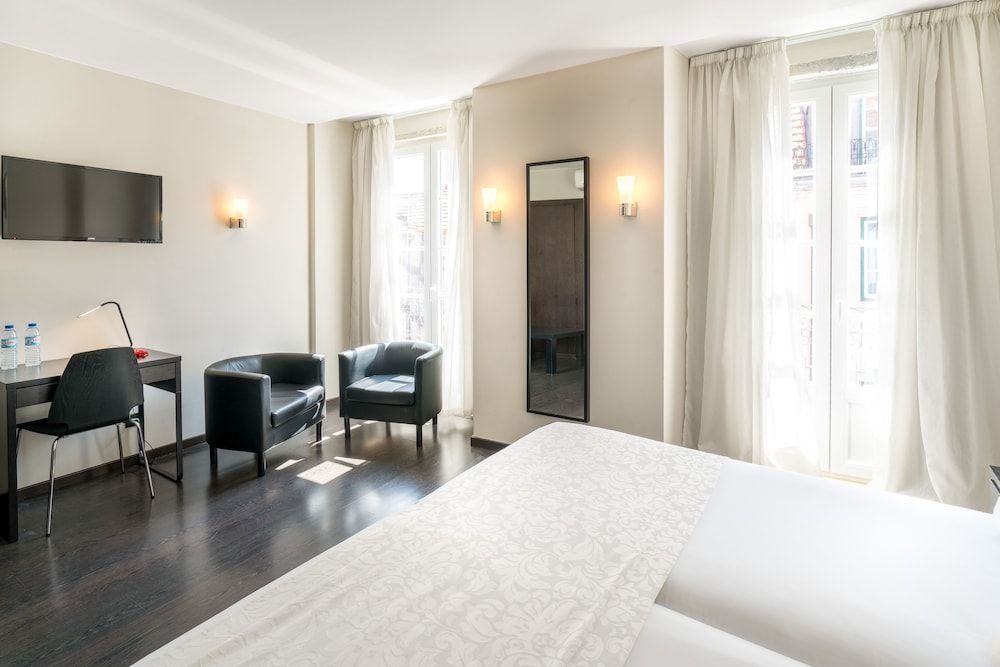 Rossio Garden Hotel Classic Double or Twin Room