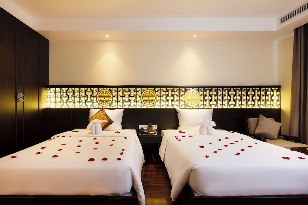 Deluxe Room, City View