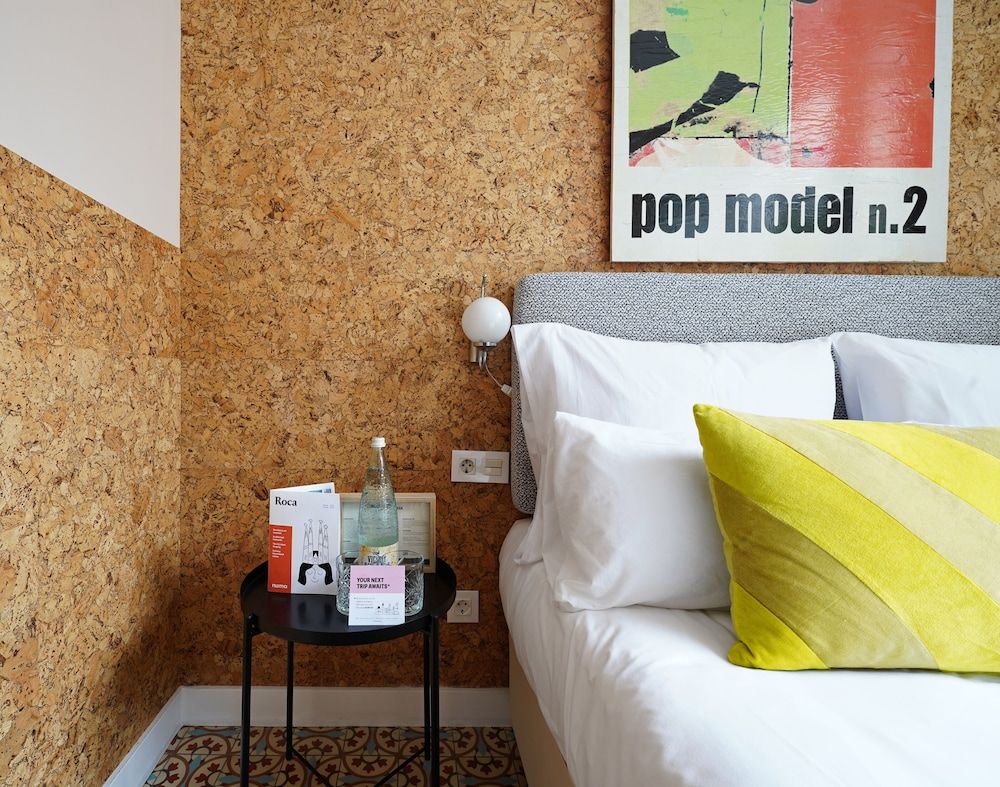 Numa Barcelona Roca Small Room 6