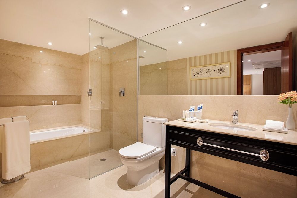 Windsor Plaza Brasilia Superior Plus with Double Bed 3