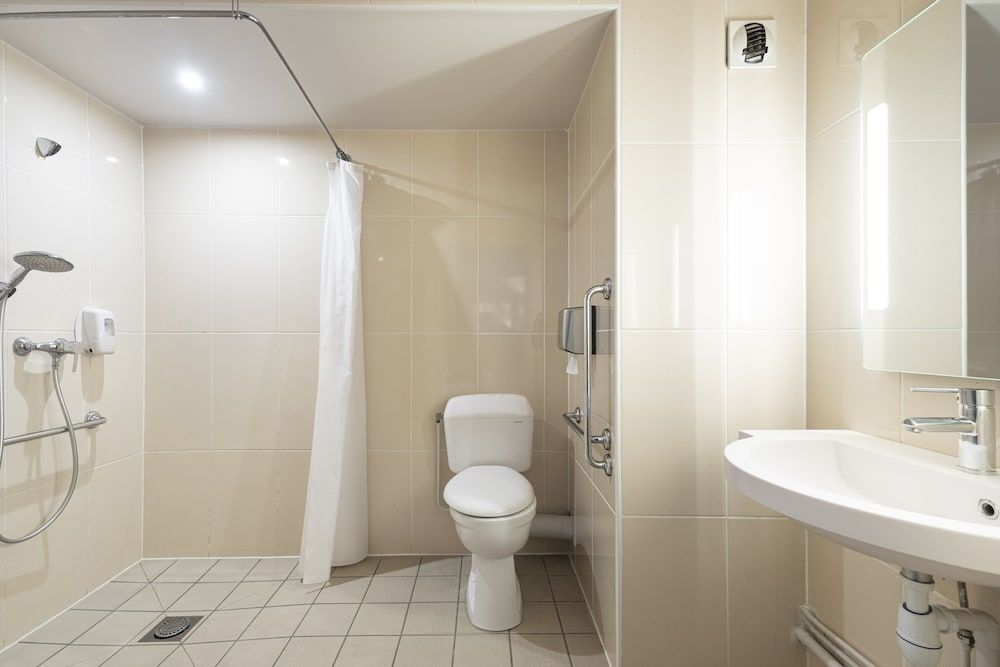 undefined B&B HOTEL Lyon Centre Monplaisir 9