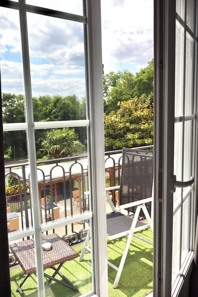 Superior Room, 1 Queen Bed, Non Smoking, Balcony