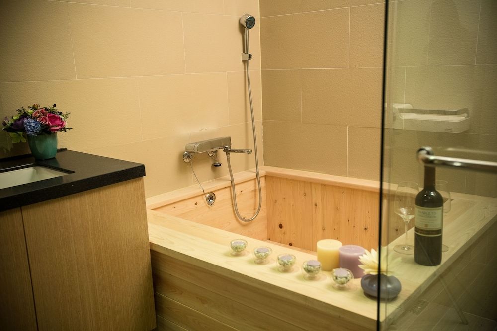 Jeju Marevo Resort Junior Suite Mountain view 10