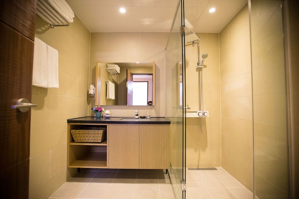 Jeju Marevo Resort Deluxe Family Double 4