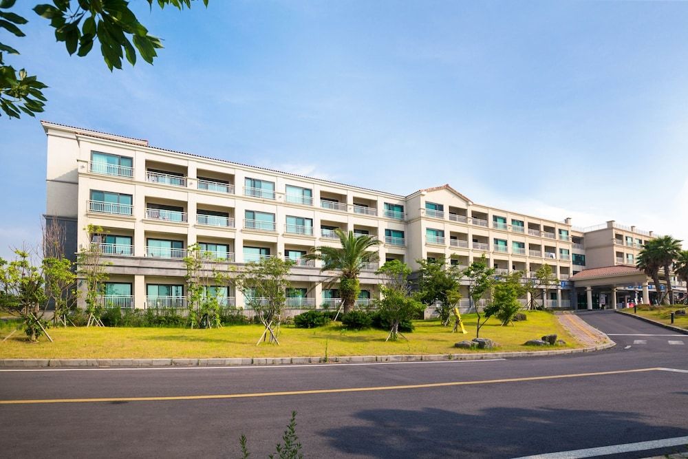undefined Jeju Marevo Resort 8