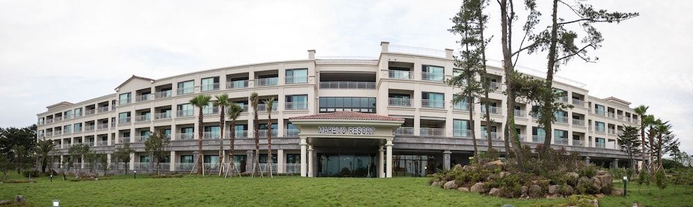 undefined Jeju Marevo Resort