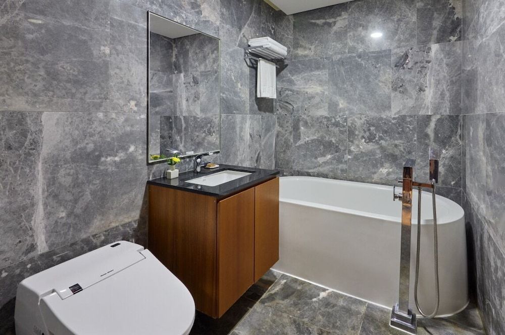 WE Hotel Jeju Royal Suite + Breakfast for 2 7