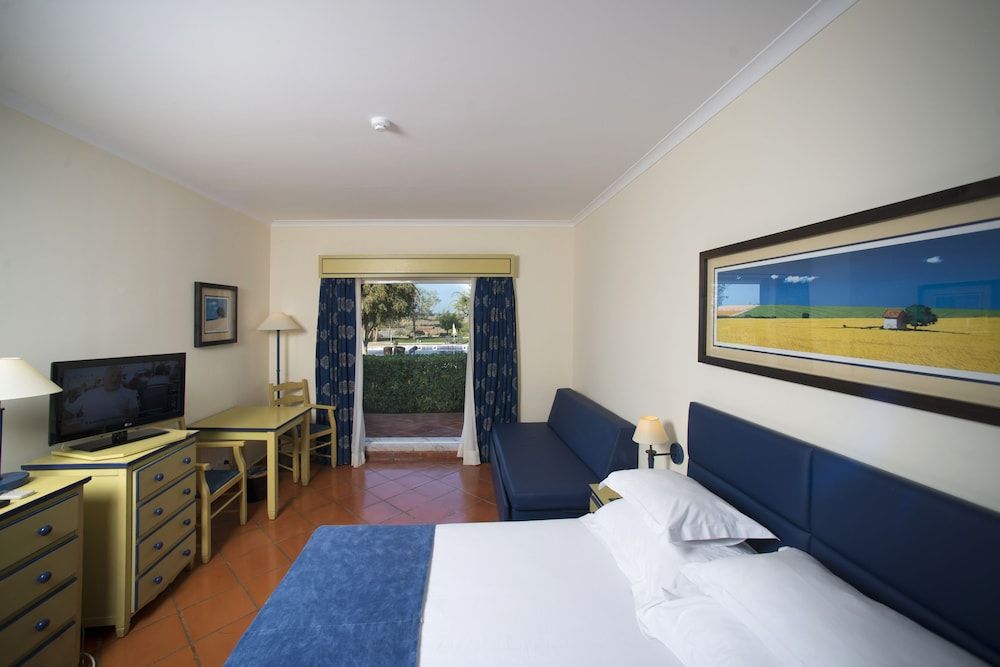 Vila Gale Alentejo Vineyards (Clube de Campo) Family Room 3