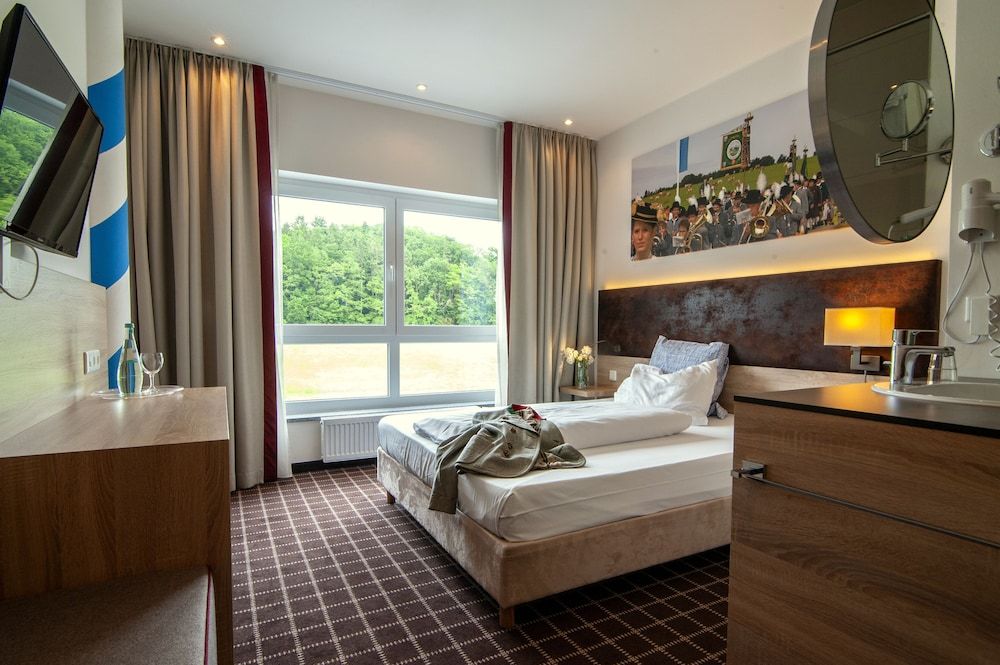 Business Class Hotel Ebersberg Single Room 7