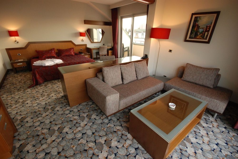 Hotel Hegsagone Marine Asia Grand Suite, Sea View 5