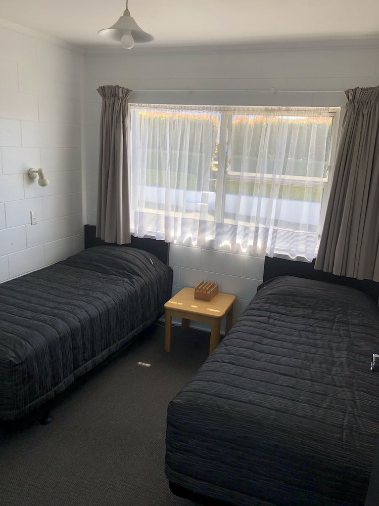 Blue Haven Motel One Bedroom Suite 2