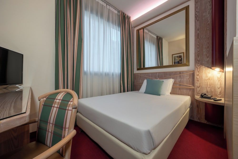 iH Hotels Milano St. John Sesto San Giovanni Economy Single Room, Mobility Accessible 2