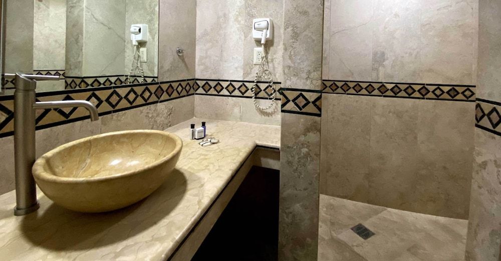 Hotel Lord - Adults Only Comfort Room 5