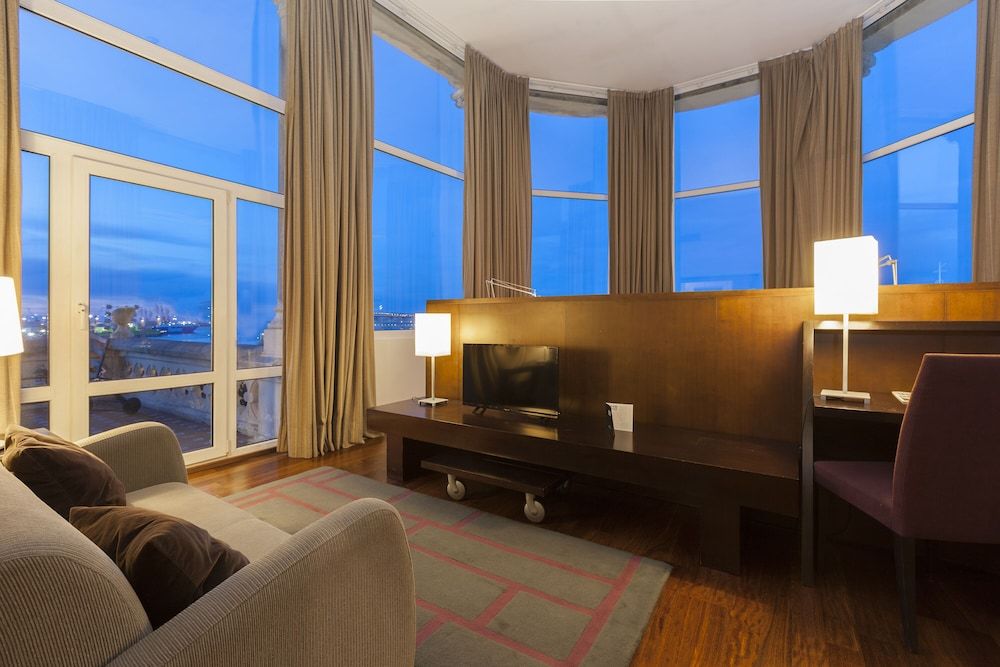 URH Palacio de Oriol Hotel Junior Suite, Ocean View 10