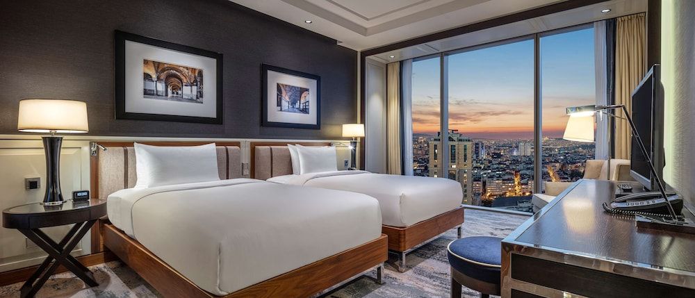 Suite, 1 King Bed, Sea View (King Bomonti Suite)