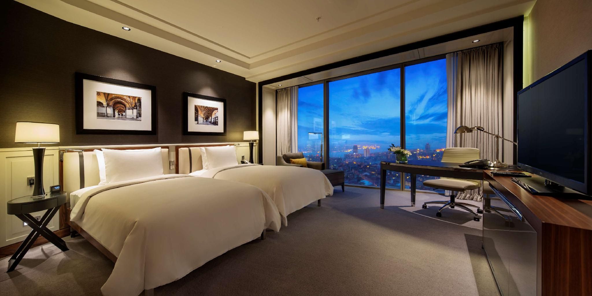 Hilton Istanbul Bomonti Hotel & Conference Center Twin Guest Room 2