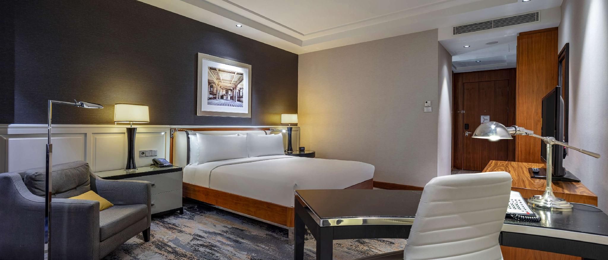 King Executive Corner Room with Lounge Access