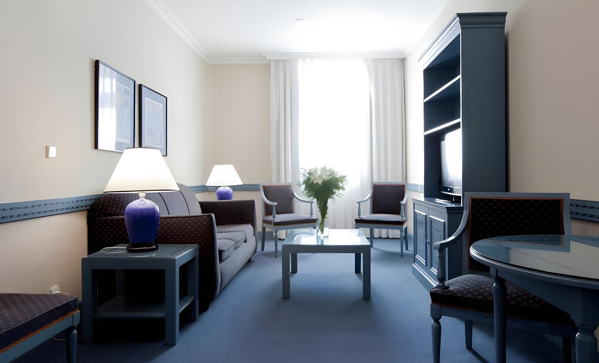 undefined Espahotel Gran Via 5