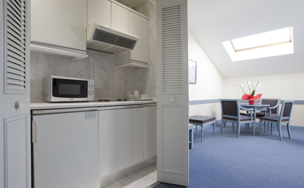 Espahotel Gran Via Studio (2 adults +1 child) 10