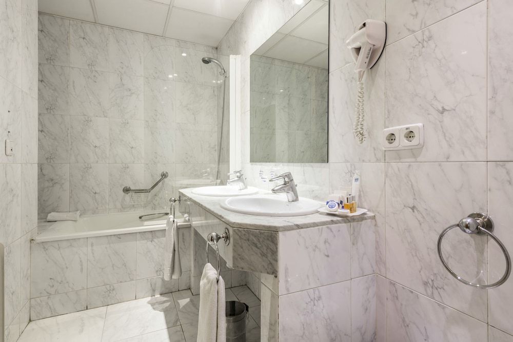Espahotel Gran Via Studio (2 adults +1 child) 6
