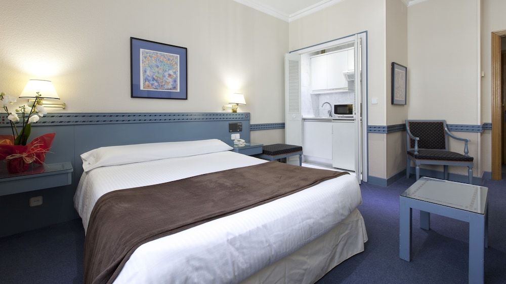 undefined Espahotel Gran Via