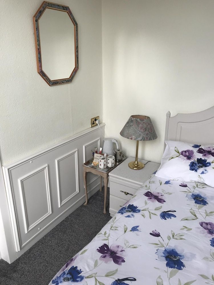 undefined Dorstan House 8