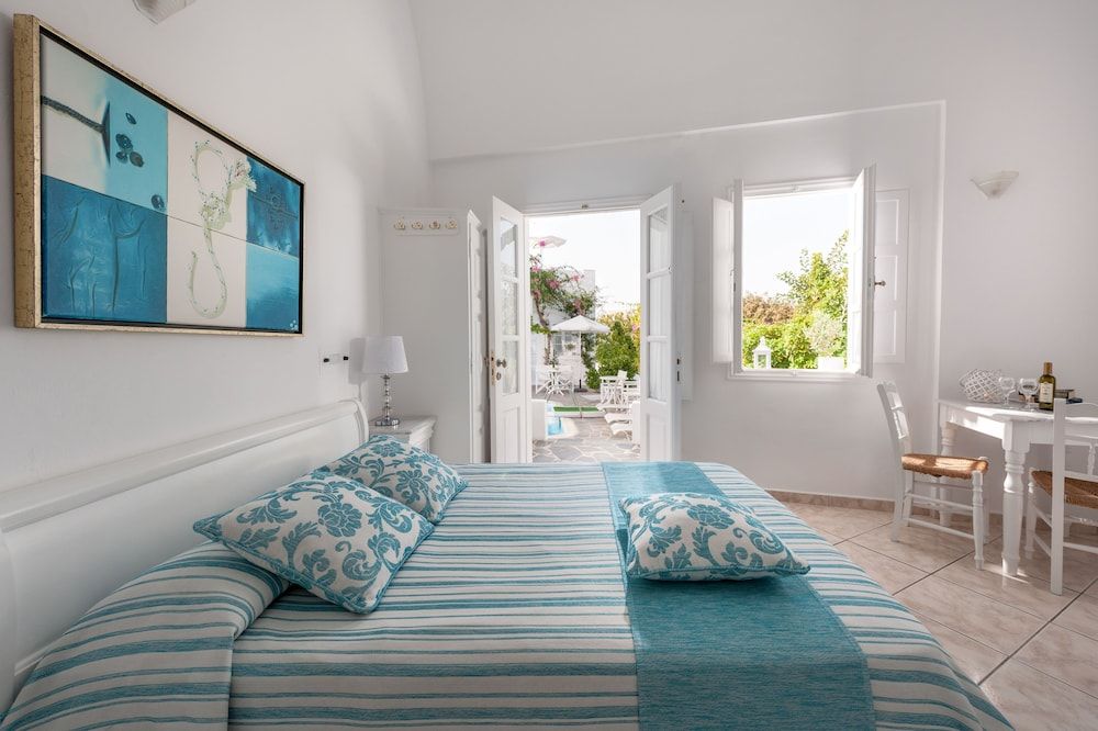 Casa Bianca Standard Room