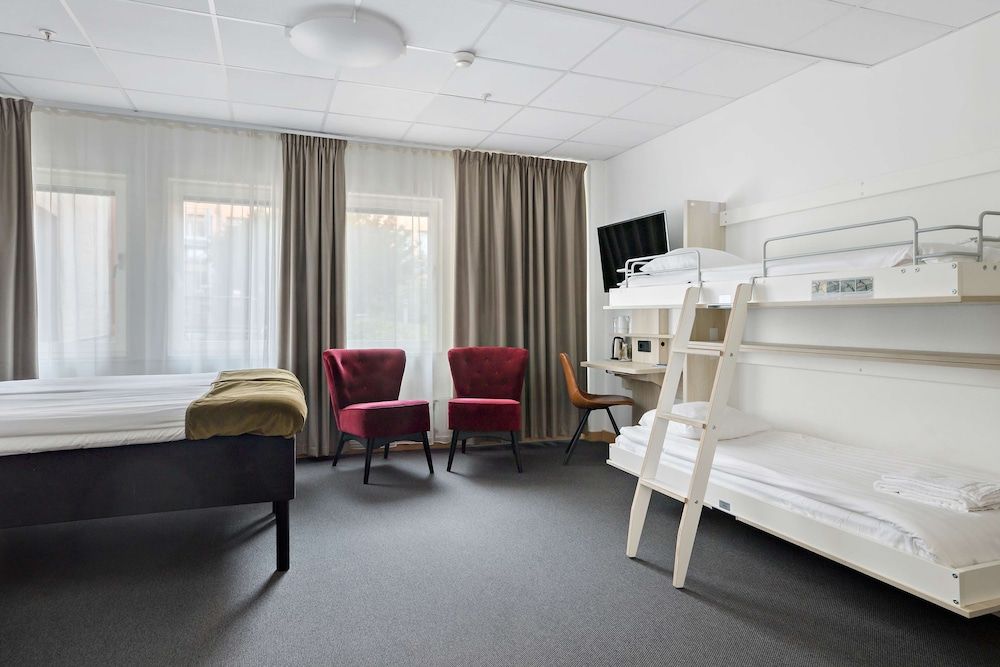 Best Western Hotel Svava Family Room, 1 Double Bed, Non Smoking (Larger Room;Bunk beds) 15