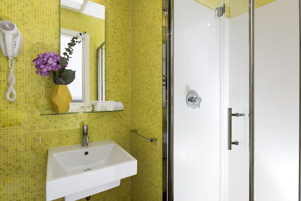 Maison Giulia by Hili Standard Triple Room 6