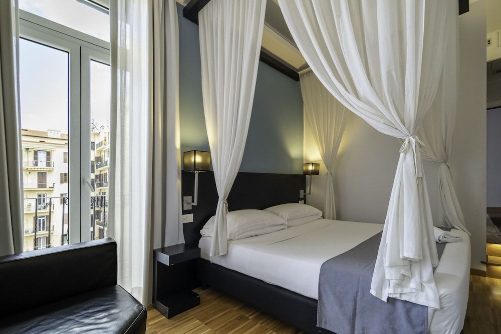 undefined At Home Townhouse 6