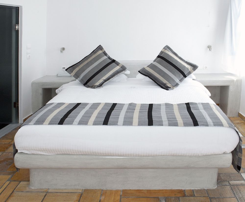 Anteliz Suites Standard Room 2