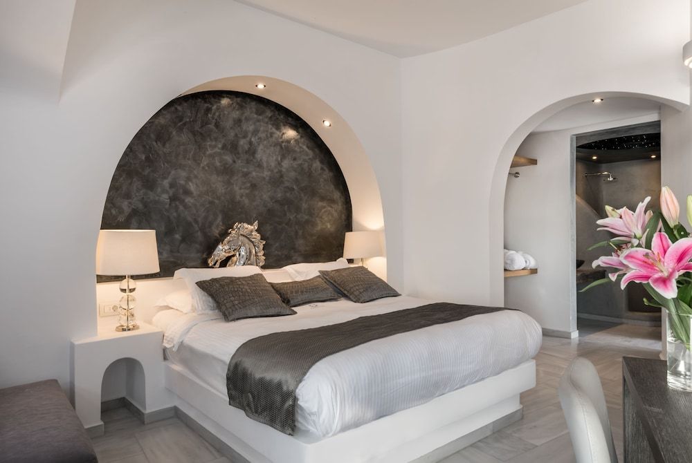 Anteliz Suites Suite, Jetted Tub 3