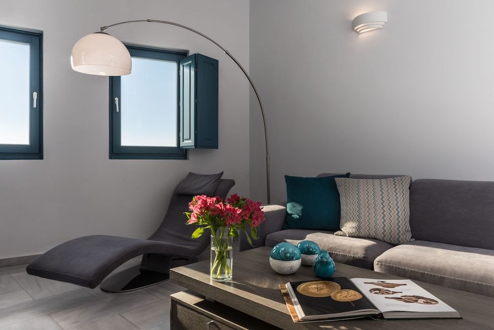 Anteliz Suites Suite, Jetted Tub 11