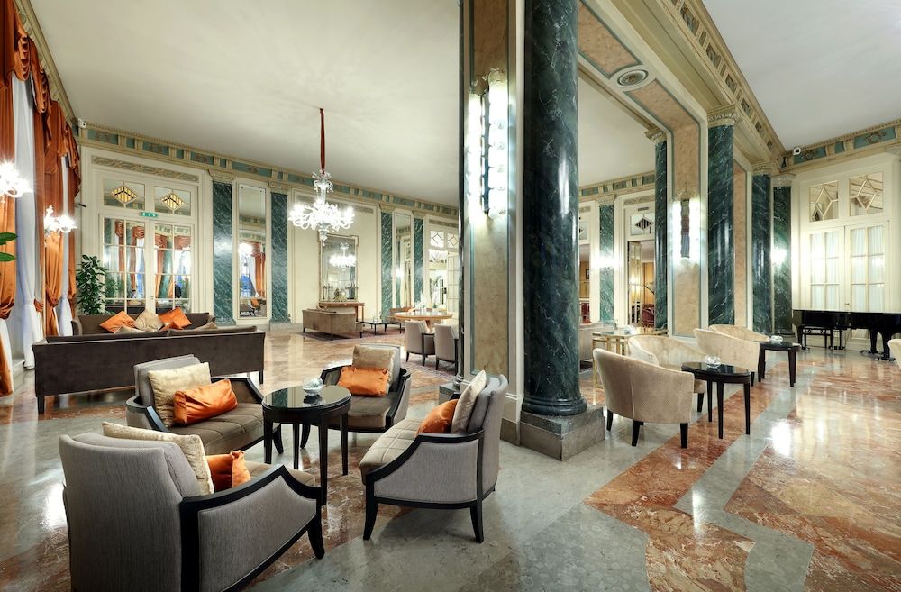 undefined Eurostars Hotel Excelsior