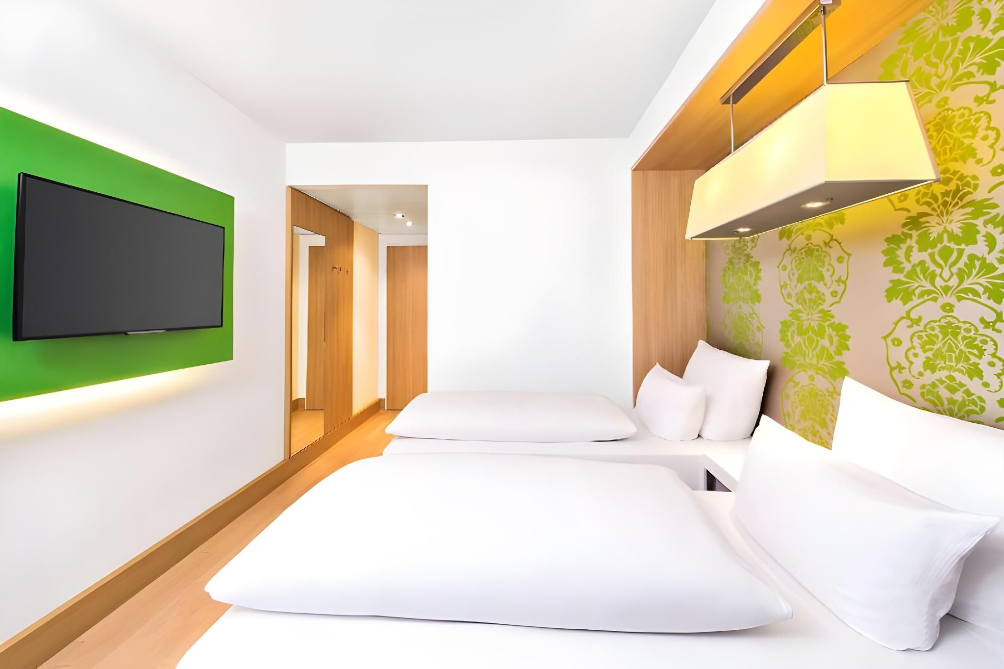 NH Ludwigsburg Superior Room 2