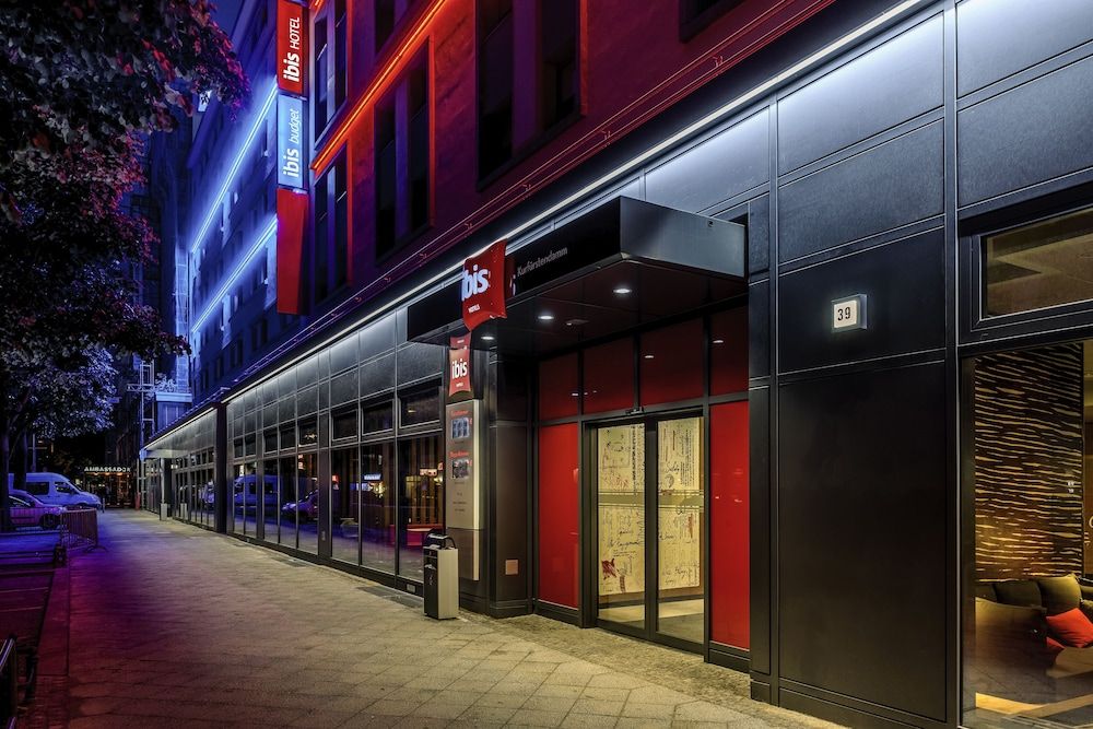 undefined ibis Berlin Kurfürstendamm 4